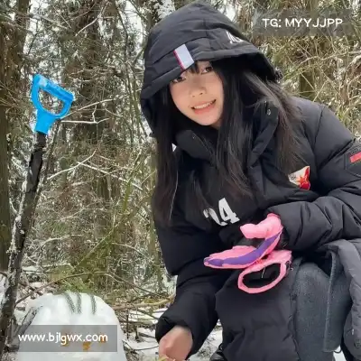 石珺胡